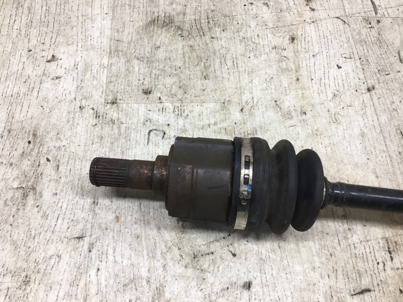 Привод передний левый HYUNDAI ELANTRA HD 06-11 HD 2.0 G4GC