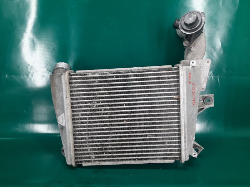 Радиатор интеркулера MAZDA CX-7 06-12 2010 Внедорожник 2.3 L33X-13-565A Б/У