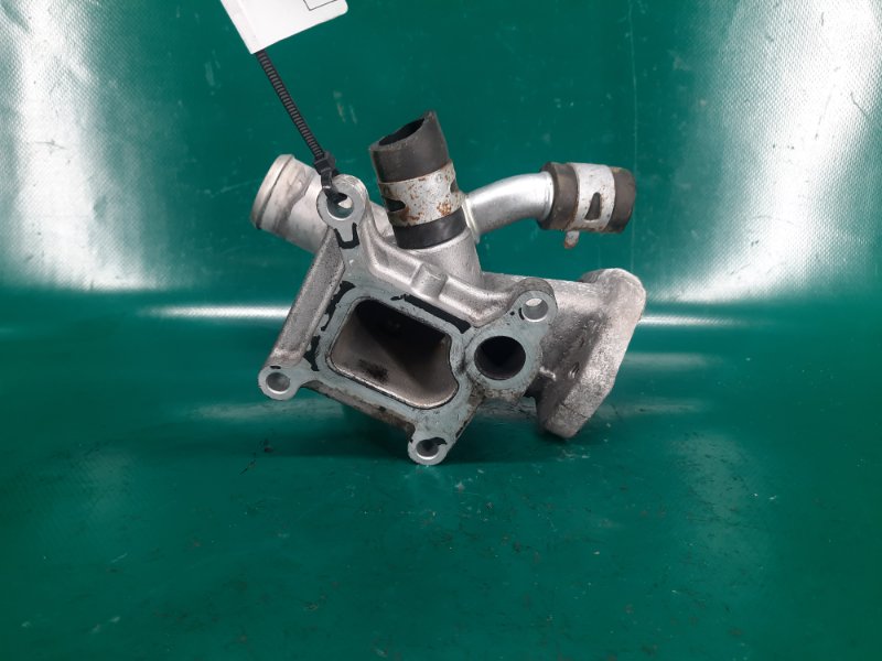 Фланец системы охлаждения CX-7 06-12 2010 Внедорожник 2.3 Фланец системы охлаждения CX-7 06-12 2010 Внедорожник 2.3