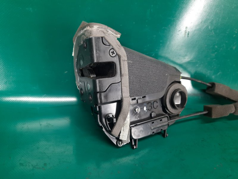 Замок двери задний левый LEXUS GS350 GS300 05-11 Седан 3.5 2GR-FSE