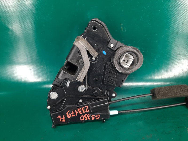 Замок двери передний левый LEXUS GS350 GS300 05-11 2008 Седан 3.5 2GR-FSE 69040-30A40 Б/У