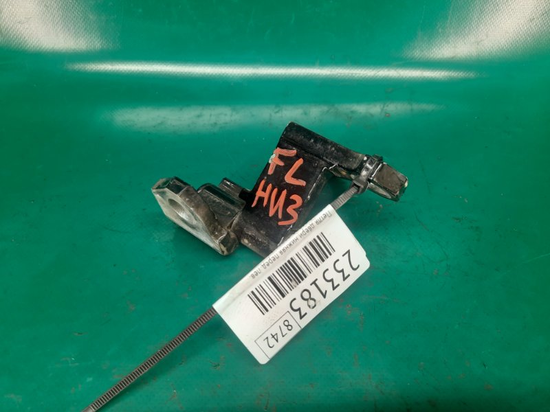 Петля двери нижняя передняя левая LEXUS GS350 GS300 05-11 2008 Седан 3.5 2GR-FSE 68740-30080 Б/У