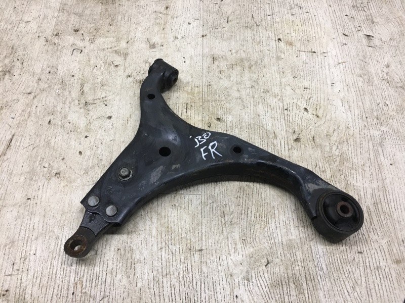 Рычаг передней подвески нижний правый ELANTRA HD 06-11