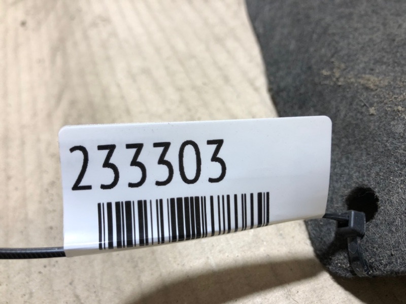 Подкрылок задний правый Q50 15-20