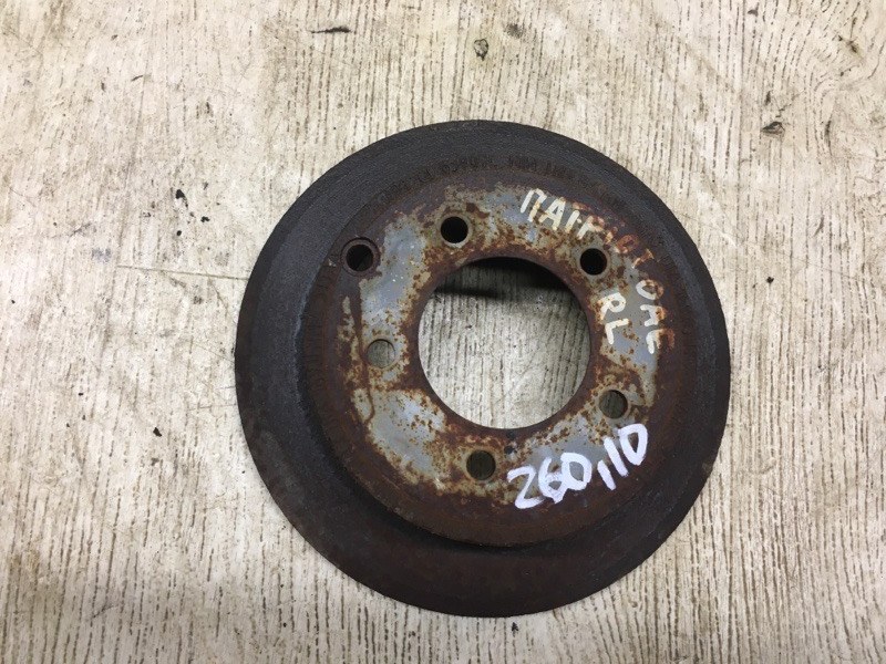 Запчасть тормозной диск задний левый JEEP PATRIOT 10-17 MK74 2.4 ED3 5105515AA Б/У Тормозной диск задний левый JEEP PATRIOT 10-17 MK74 2.4 ED3 5105515AA Б/У