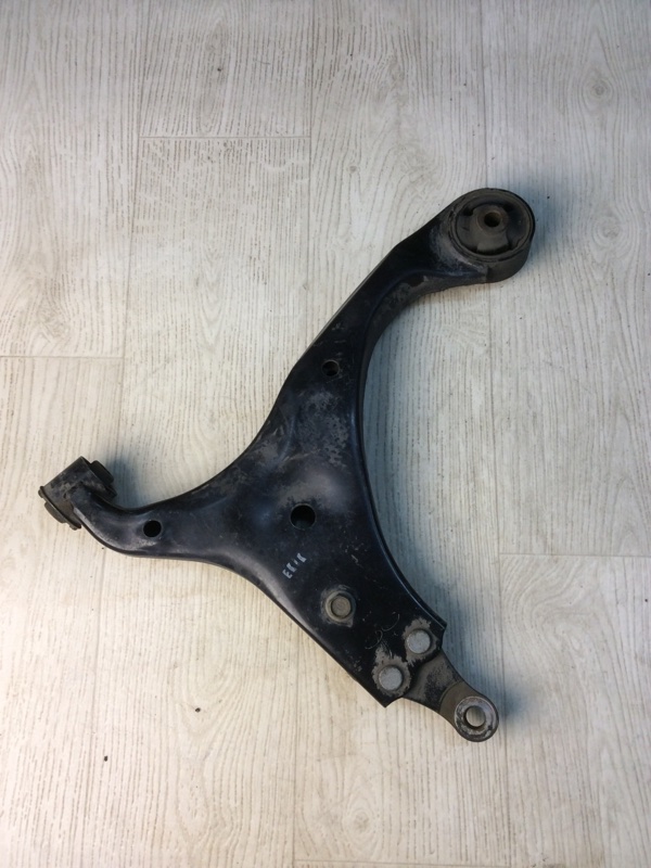 Рычаг передней подвески нижний передний правый ELANTRA HD 06-11