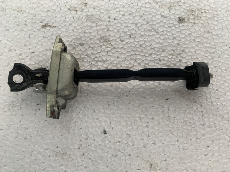 Ограничитель двери задний правый ES350 06-12 2006 Седан 3.5 Ограничитель двери задний правый ES350 06-12 2006 Седан 3.5