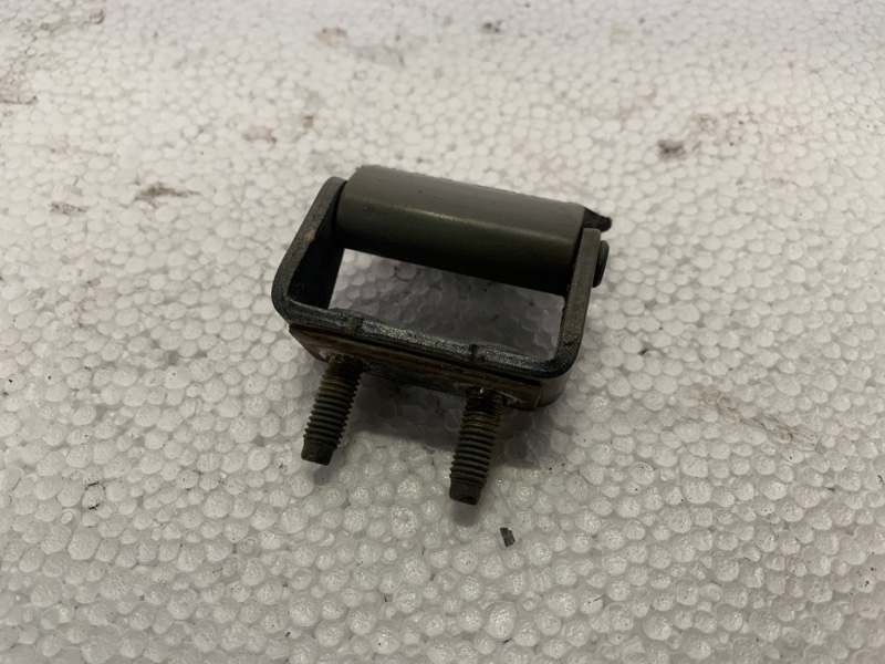 Запчасть петля крышки багажника правая HYUNDAI SANTA FE (CM) 05-12 2006-2009 CM 2.2CRDI D4EB Б/У Петля крышки багажника правая HYUNDAI SANTA FE (CM) 05-12 2006-2009 CM 2.2CRDI D4EB Б/У