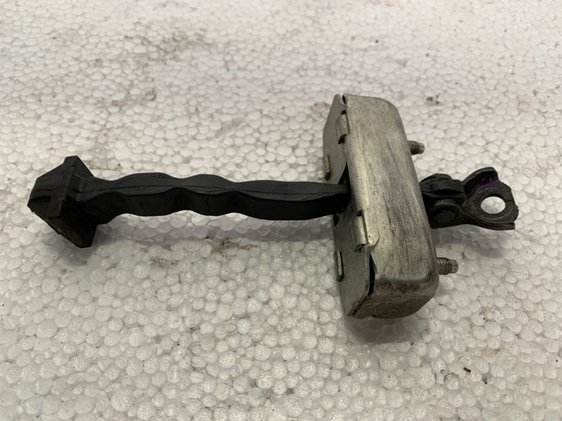 Ограничитель двери передний правый TOYOTA AVALON 05-12 GSX30 3.5 2GR-FE Ограничитель двери передний правый TOYOTA AVALON 05-12 GSX30 3.5 2GR-FE