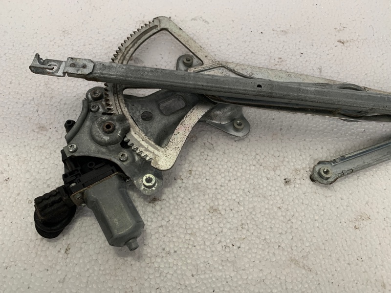 Стеклоподъемник передний правый AVALON 05-12 2007 GSX30 3.5 2GR-FE Стеклоподъемник передний правый AVALON 05-12 2007 GSX30 3.5 2GR-FE