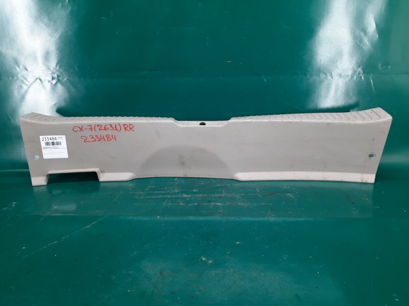 Накладка панели багажника внутренняя CX-7 06-12 2010 Внедорожник 2.3 Накладка панели багажника внутренняя CX-7 06-12 2010 Внедорожник 2.3