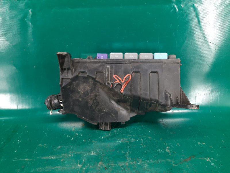 Блок предохранителей моторный отсек LEXUS GS350 GS300 05-11 Седан 3.5 2GR-FSE