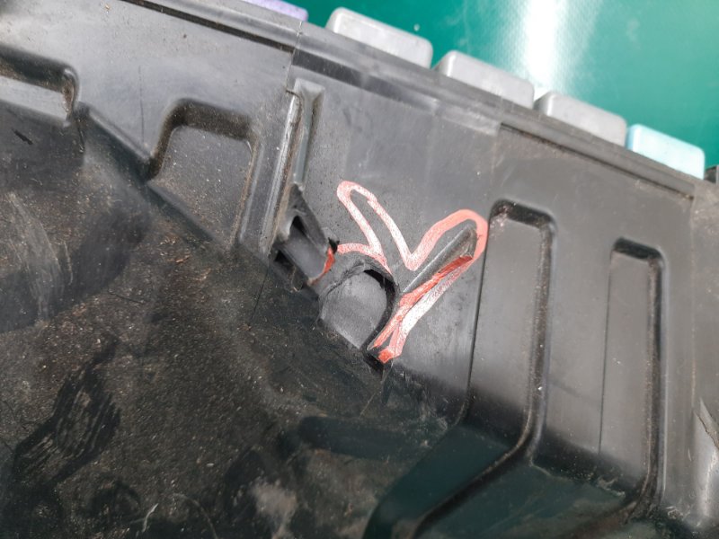 Блок предохранителей моторный отсек GS350 GS300 05-11 2008 Седан 3.5 2GR-FSE