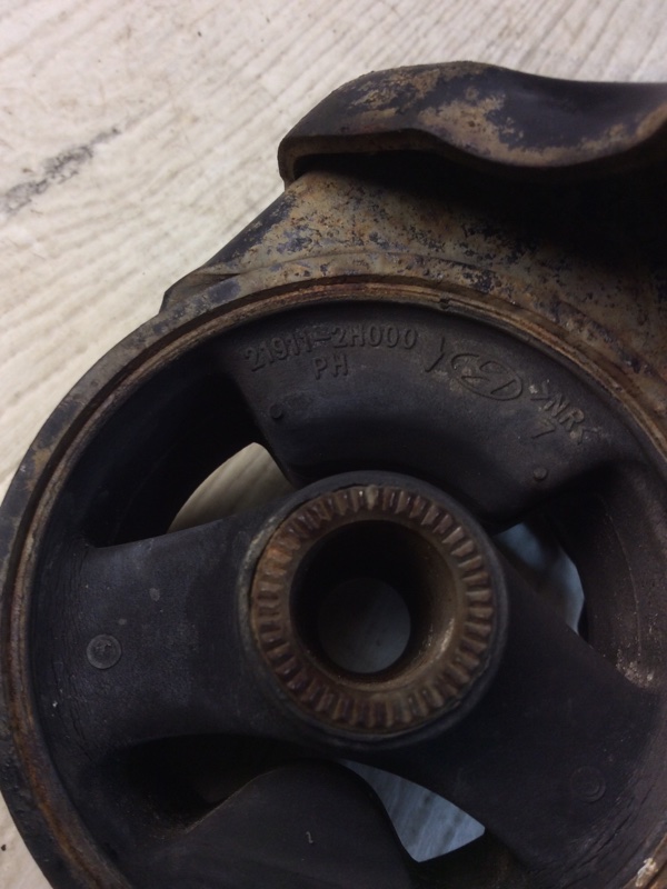 Подушка двигателя ELANTRA HD 06-11 2.0 G4KD