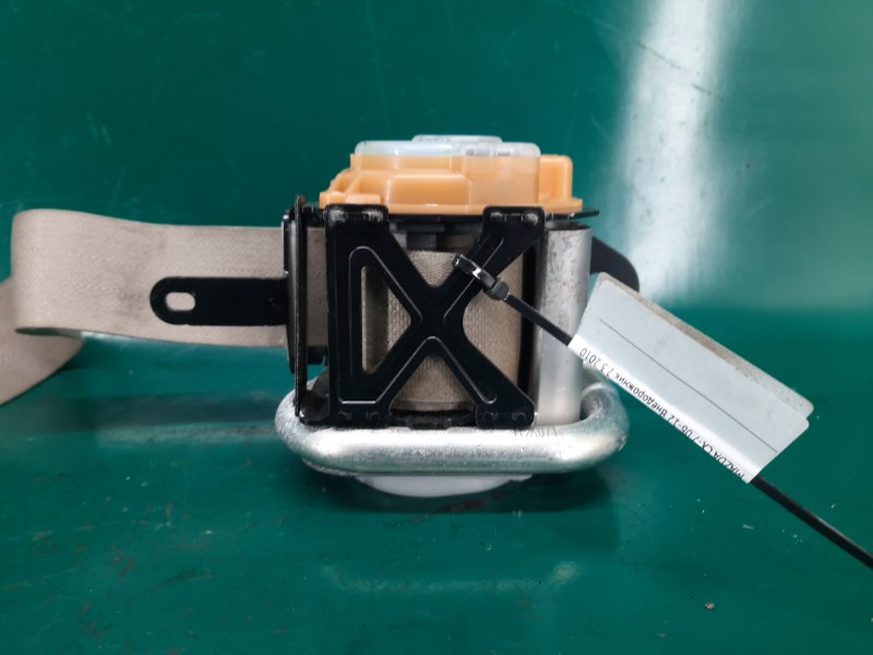 Ремень безопасности передний правый CX-7 06-12 2010 Внедорожник 2.3