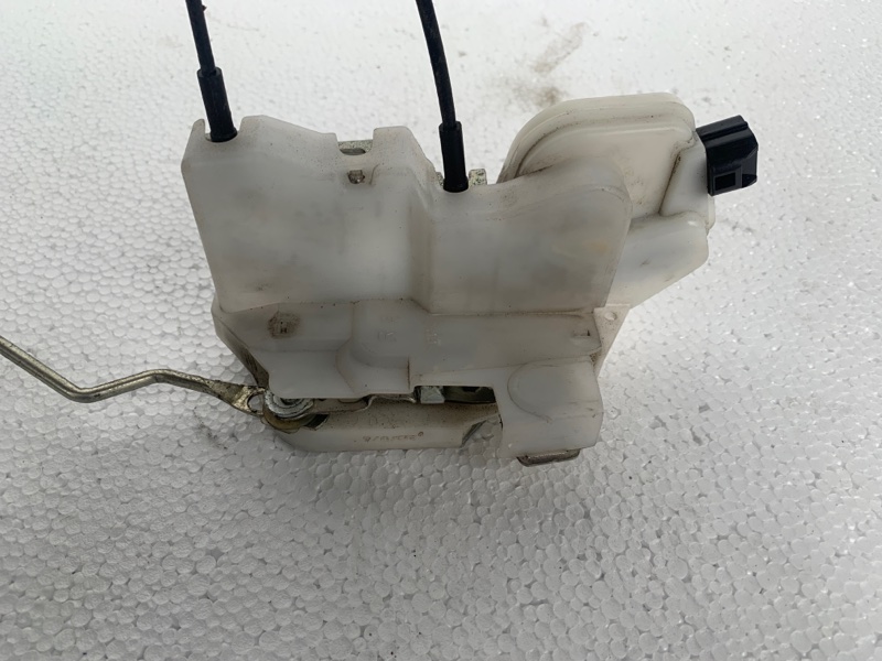 Замок двери передний правый GALANT 03-12 2008 Седан 2.4