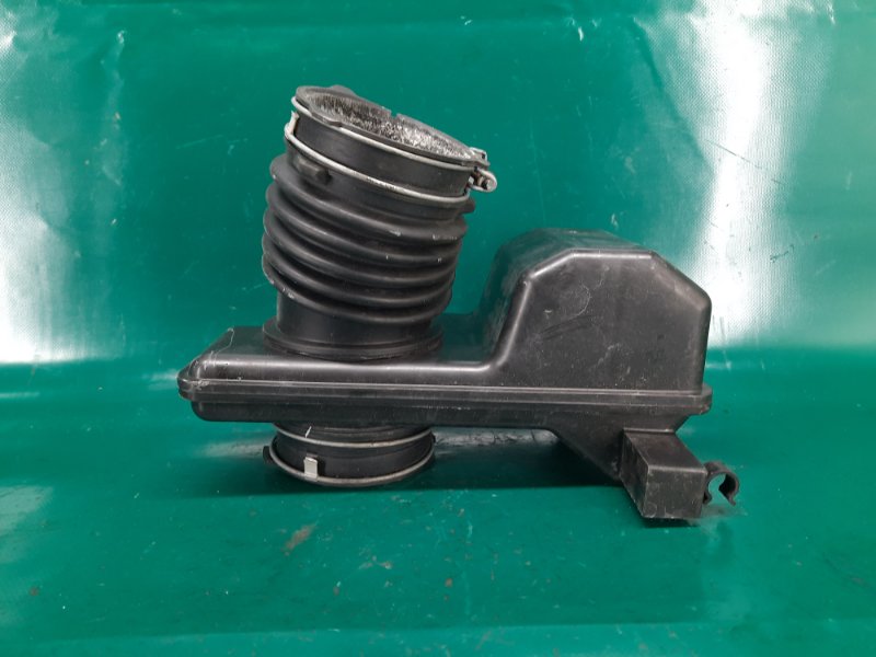 Резонатор воздушного фильтра TOYOTA VENZA 09-16 Внедорожник 3.5 2GR-FE Резонатор воздушного фильтра TOYOTA VENZA 09-16 Внедорожник 3.5 2GR-FE