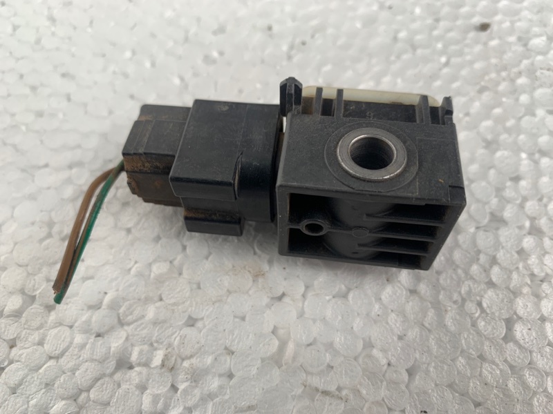 Датчик удара передний SANTA FE (CM) 05-12 2006-2009 CM