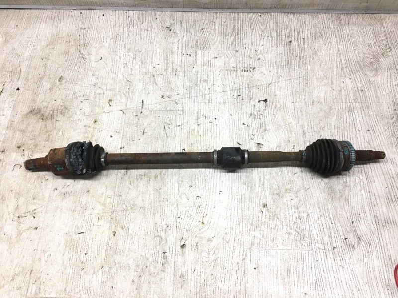 Привод передний правый HYUNDAI ELANTRA HD 06-11 2006-2010 HD 49500-2H112 Б/У