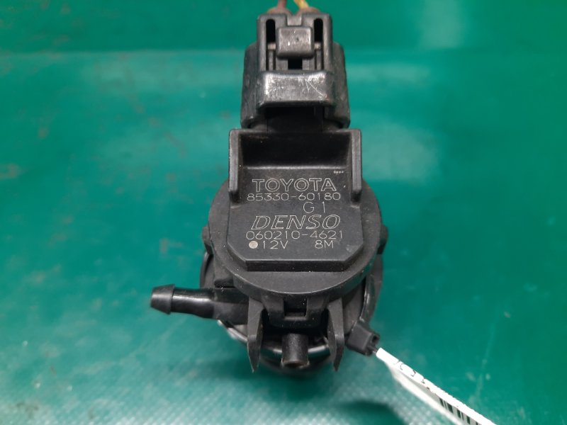 Насос омывателя стекла задний VENZA 09-16 2011 Внедорожник 3.5 2GR-FE Насос омывателя стекла задний VENZA 09-16 2011 Внедорожник 3.5 2GR-FE