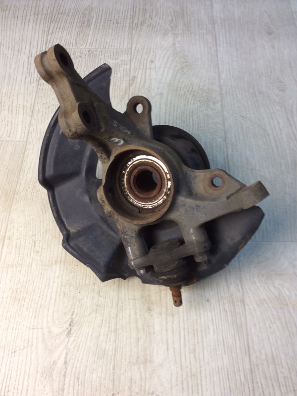 Кулак поворотный передний правый ELANTRA HD 06-11 2.0 G4KD