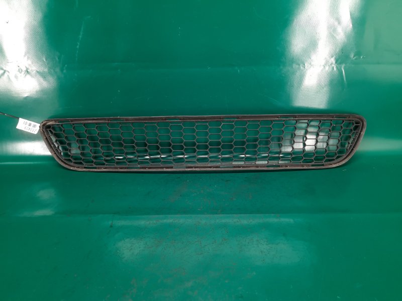 Запчасть решетка переднего бампера TOYOTA VENZA 09-16 2011 Внедорожник 3.5 2GR-FE 53112-0T010 Б/У Решетка переднего бампера TOYOTA VENZA 09-16 2011 Внедорожник 3.5 2GR-FE 53112-0T010 Б/У