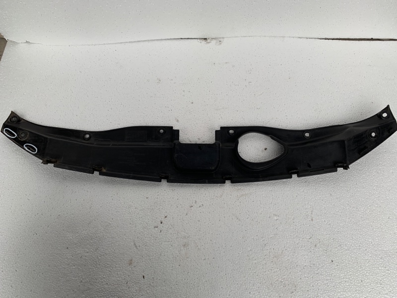 Накладка передней панели верх SANTA FE (CM) 05-12 2006-2009 CM