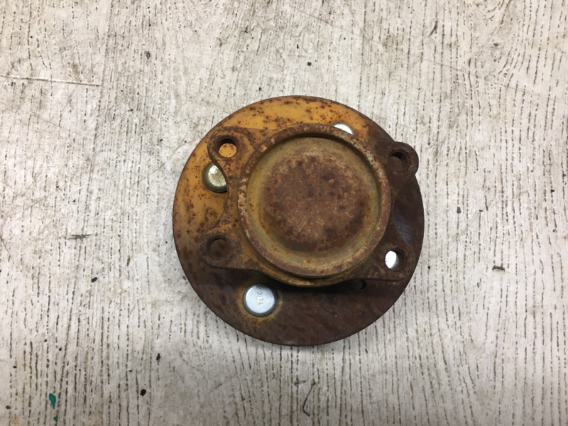 Запчасть ступица задняя HYUNDAI ACCENT MC 06-10 MC 52750-1G000 Б/У Ступица задняя HYUNDAI ACCENT MC 06-10 MC 52750-1G000 Б/У