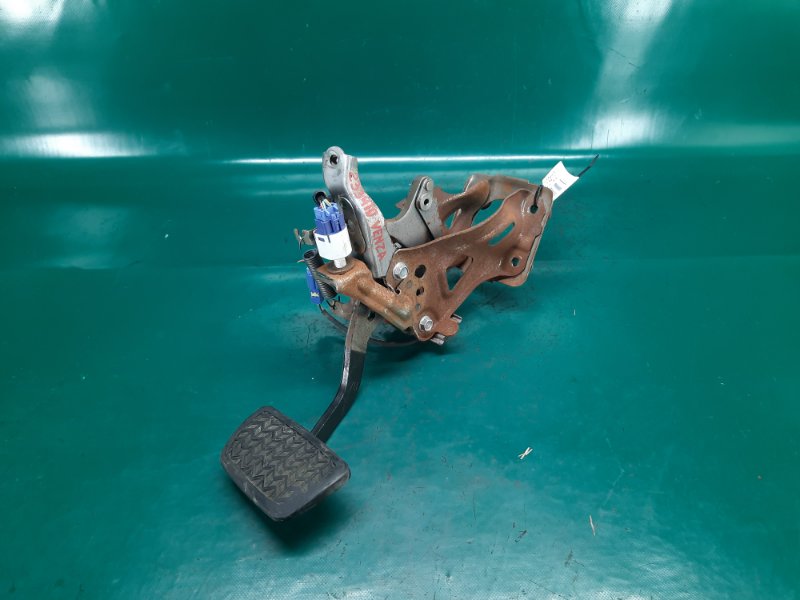 Педаль тормоза TOYOTA VENZA 09-16 2011 Внедорожник 3.5 2GR-FE 47110-0T011 Б/У