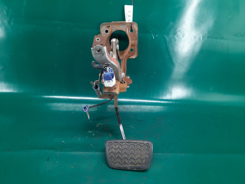 Педаль тормоза TOYOTA VENZA 09-16 Внедорожник 3.5 2GR-FE