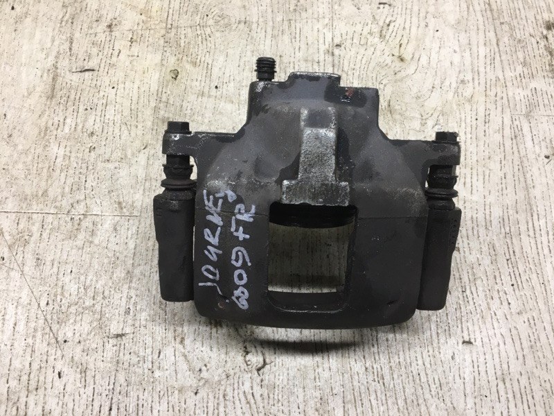 Суппорт тормозной передний правый DODGE JOURNEY 08-20 2011 JC 3.6 ERB 68003 707AA Б/У