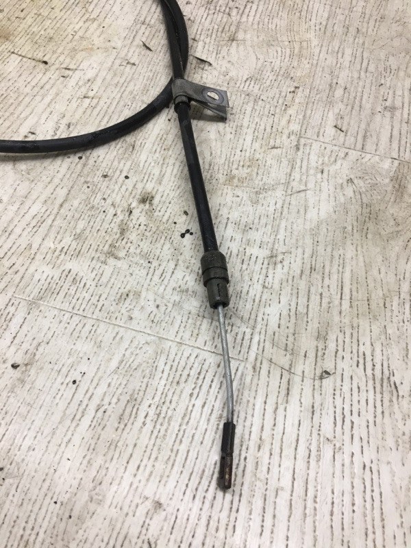 Трос стояночного тормоза задний правый DODGE JOURNEY 08-20 JC 3.6 ERB