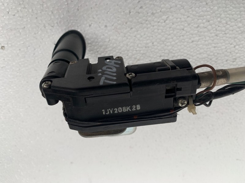 Антенна TIIDA/VERSA C11 04-11