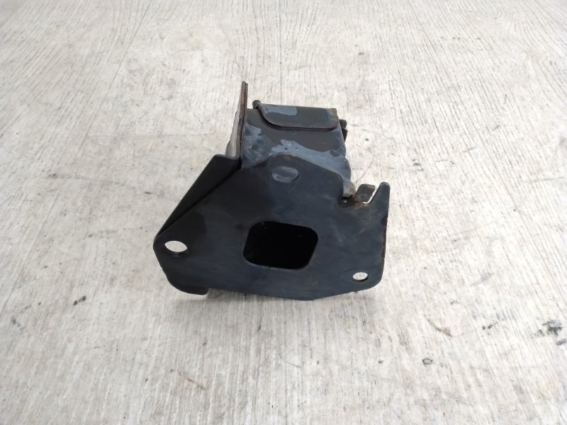 Кронштейн усилителя заднего бампера левый NISSAN ROGUE 08-15 2010 S35 2.5 QR25DE 85211-JM00A Б/У