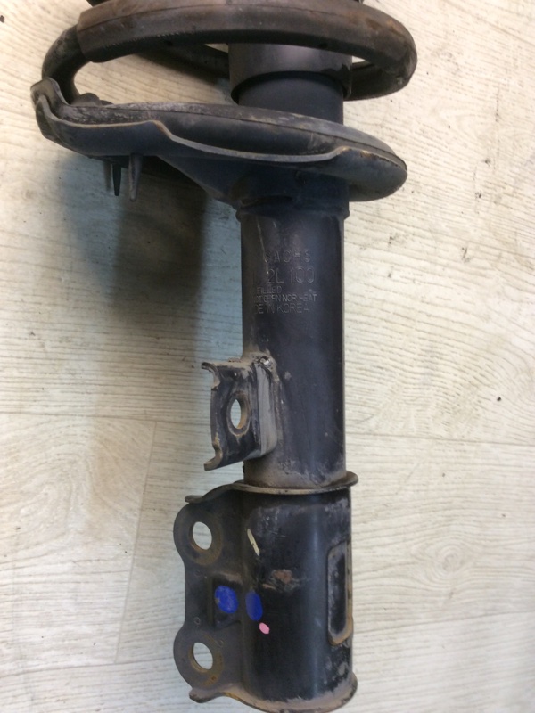 Амортизатор передний левый HYUNDAI ELANTRA HD 06-11