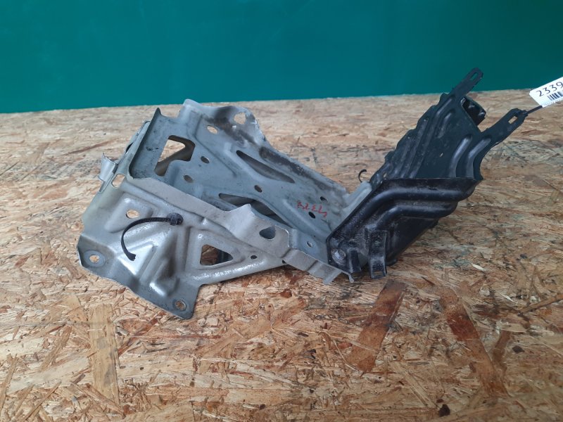 Полка аккумулятора MDX (YD2) 06-13 2008 Внедорожник 3.7 J37A1