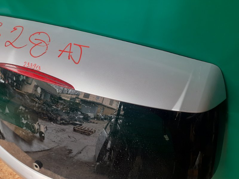 Спойлер крышки багажника MDX (YD2) 06-13 2008 Внедорожник 3.7 J37A1 Спойлер крышки багажника MDX (YD2) 06-13 2008 Внедорожник 3.7 J37A1