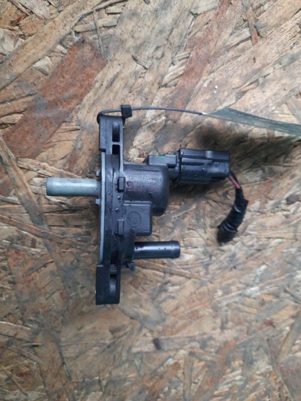 Клапан вентиляции топливного бака ACURA MDX (YD2) 06-13 2009 Внедорожник 3.7 J37A1 36162-RMX-A01 Б/У