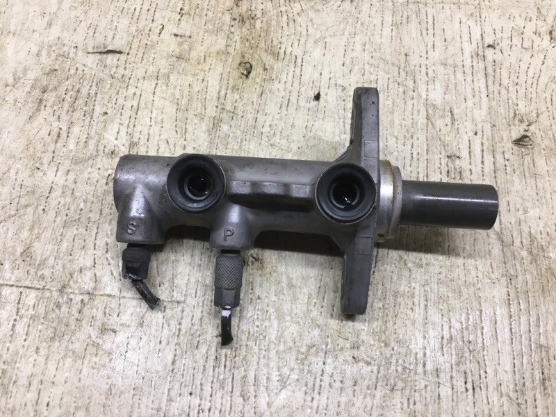 Главный тормозной цилиндр GRANDEUR 05-11 2005-2010 TG 3.3 G6DB