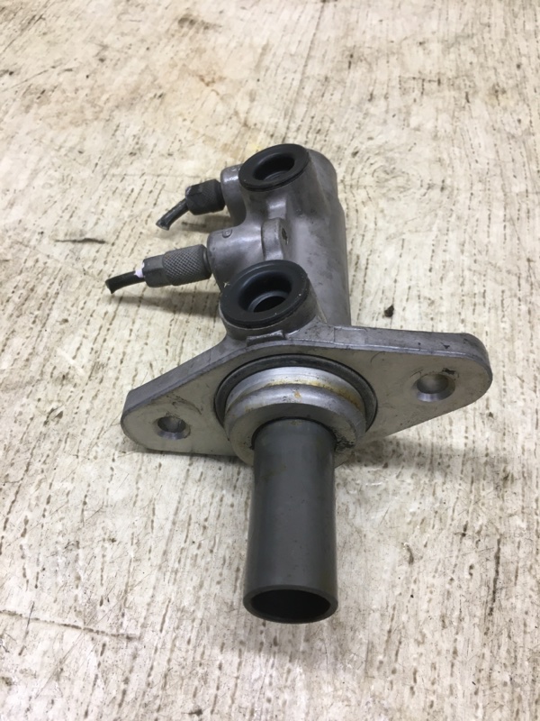 Главный тормозной цилиндр GRANDEUR 05-11 2005-2010 TG 3.3 G6DB