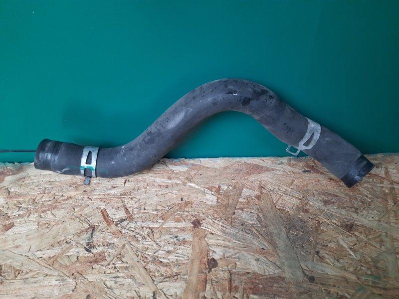 Патрубок системы охлаждения MDX (YD2) 06-13 2009 Внедорожник 3.7 J37A1 Патрубок системы охлаждения MDX (YD2) 06-13 2009 Внедорожник 3.7 J37A1