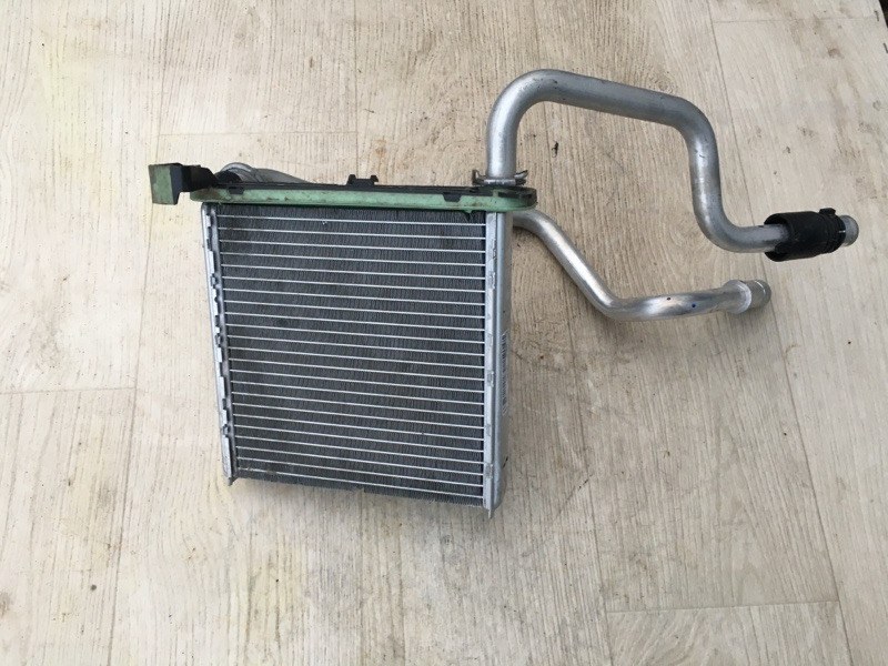 Радиатор печки VOLKSWAGEN JETTA USA 18- JEM 1.4 DGXA Радиатор печки VOLKSWAGEN JETTA USA 18- JEM 1.4 DGXA