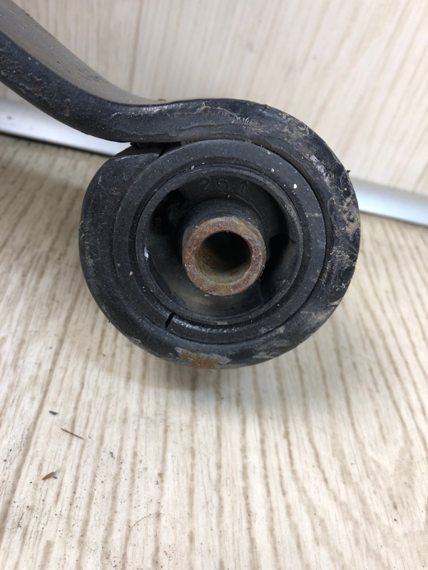 Рессора задняя NISSAN NV200 USA 13- M20XUS 2.0 MR20DE