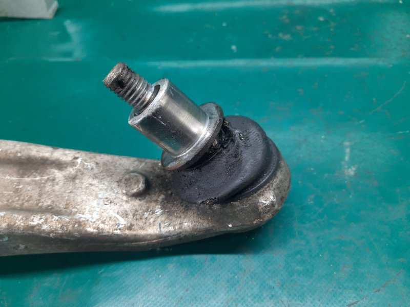 Рычаг передней подвески нижний передний левый MDX (YD2) 06-13 2008 Внедорожник 3.7 J37A1