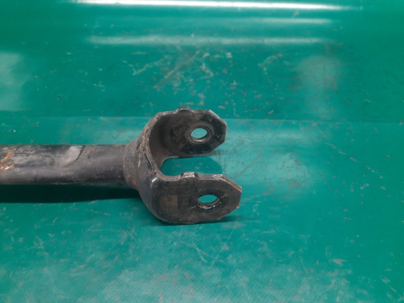 Рычаг задней подвески продольный TOYOTA VENZA 09-16 Внедорожник 3.5 2GR-FE Рычаг задней подвески продольный TOYOTA VENZA 09-16 Внедорожник 3.5 2GR-FE