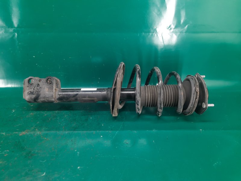 Амортизатор передний левый VENZA 09-16 2011 Внедорожник 3.5 2GR-FE