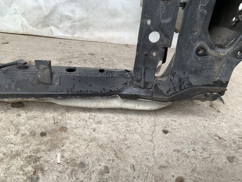 Панель передняя LEGACY 03-09 BL/BP 2003-2006