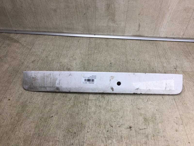 Панель подсветки номера NISSAN NV200 USA 13- 2020 M20XUS 2.0 MR20DE 908103LM0D Б/У