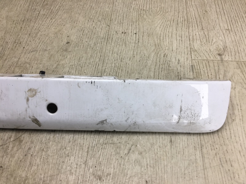 Панель подсветки номера NISSAN NV200 USA 13- M20XUS 2.0 MR20DE