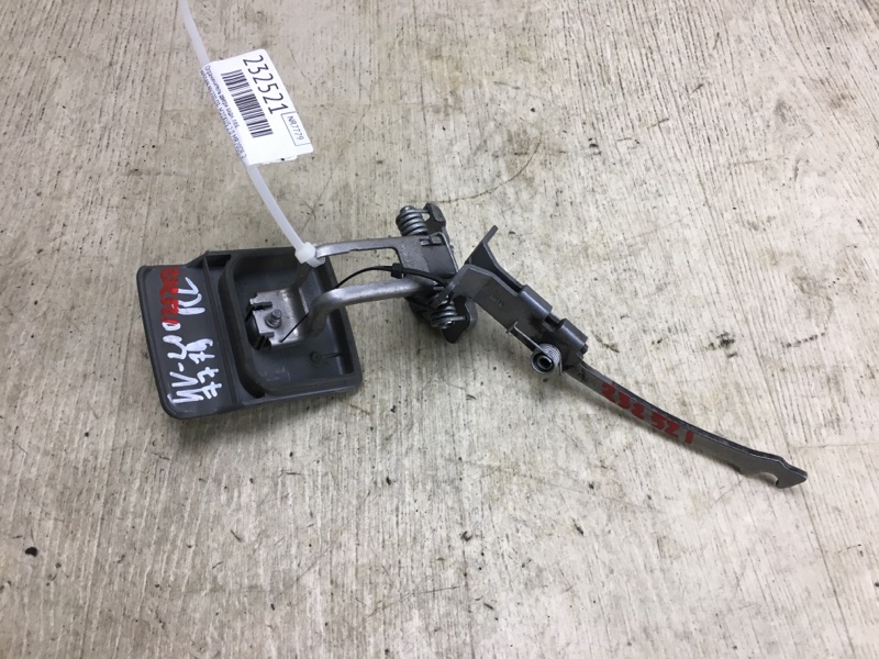 Ограничитель двери задний левый NV200 USA 13- 2020 M20XUS 2.0 MR20DE Ограничитель двери задний левый NV200 USA 13- 2020 M20XUS 2.0 MR20DE